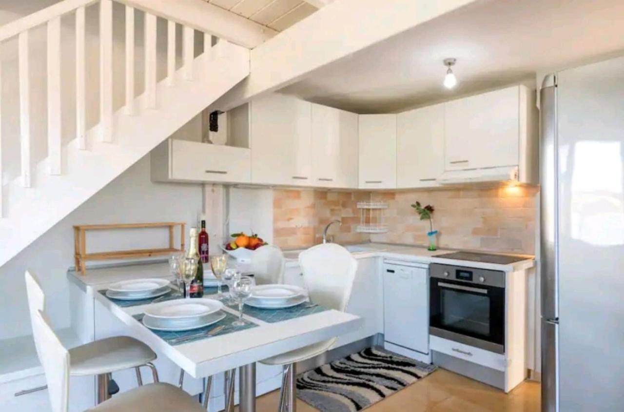 Govino Bay Luxury Beach Loft Apartment Danilia Zewnętrze zdjęcie